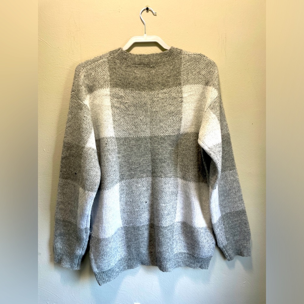 Shop wanna B sweater, medium